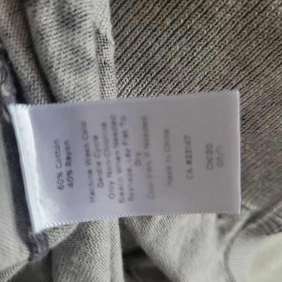 Talbots Womens Leopard Print Cardigan Sweater Medium Cotton & Rayon Blend Gray & - Picture 6 of 6